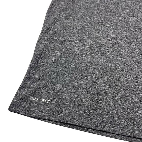 Nike Swim Womens Gray Dri Fit UPF40 Hydroguard Short Sleeve T-Shirt Sz M - Picture 3 of 9